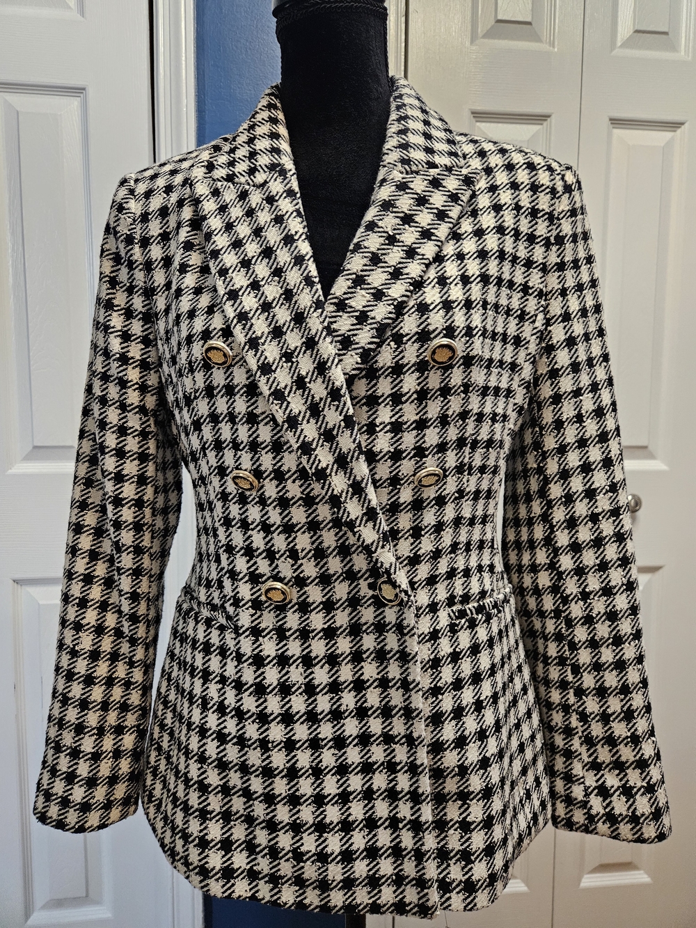 Zara Black and White Houndstooth Double-Breasted Blazer with Gold Buttons